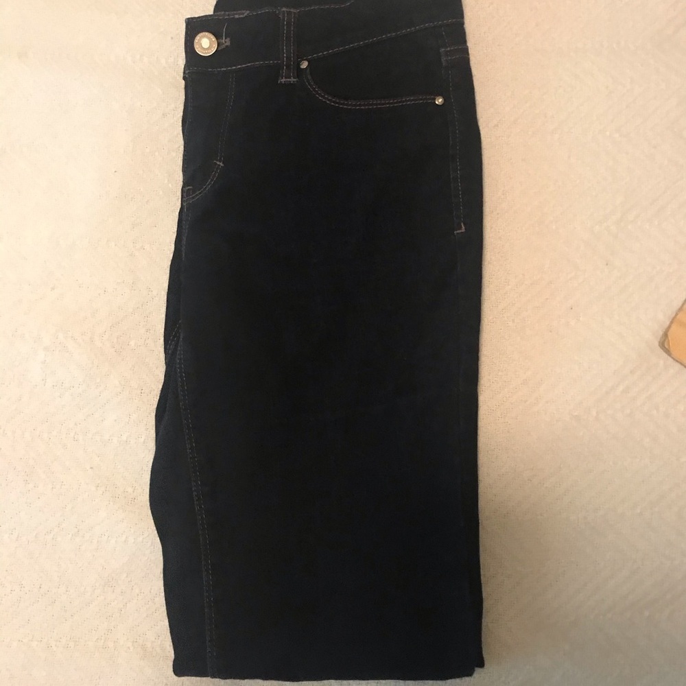NWOT White House Black Market Skinny Jeans- S